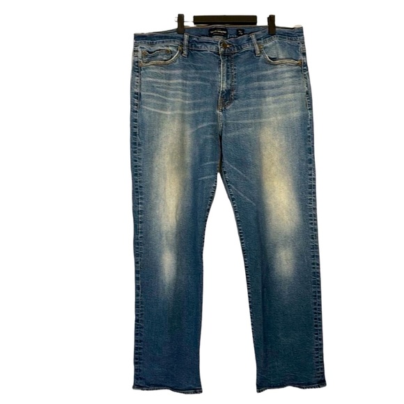 LUCKY BRAND MEN’S BIG & TALL 363 Straight Jeans Size 40 X 32 - Picture 2 of 5